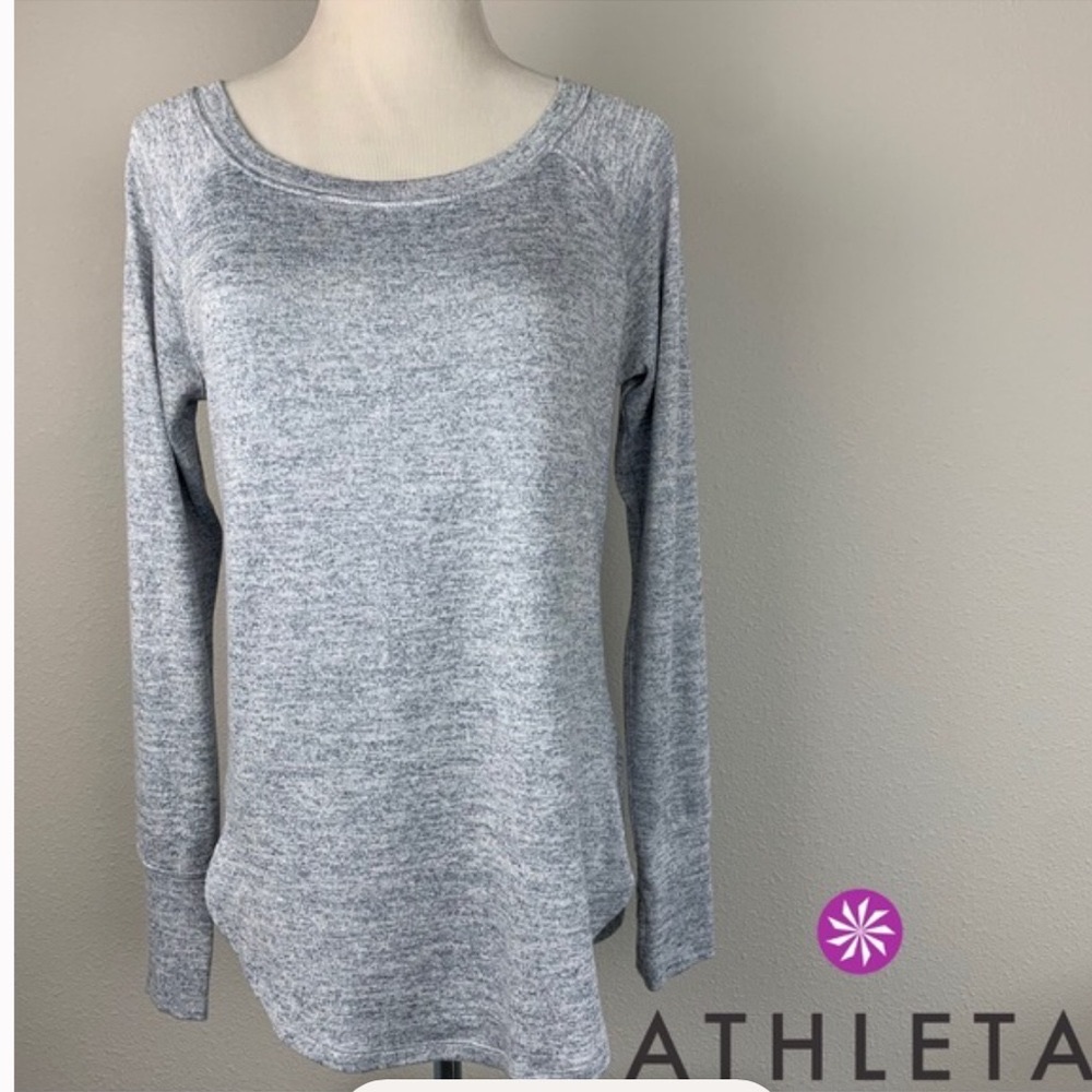 Athleta Pose long sleeve top tunic top